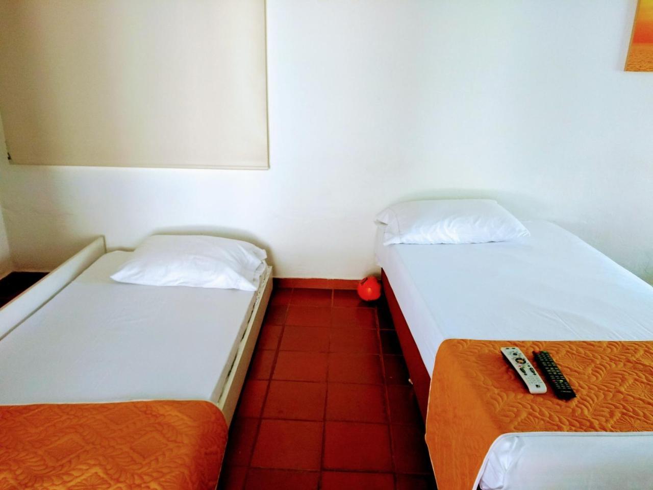 Hotel Playa By Marbar Hoteles Villeta Kültér fotó